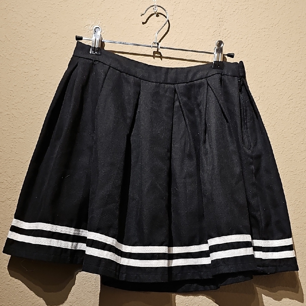 Hot Topic Black Skater Skirt with White Stripes Size Small